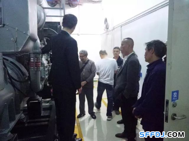 花果園物業(yè)開展&quot;設備機房開放日&quot;活動： 業(yè)主走進&quot;機房重地&quot;